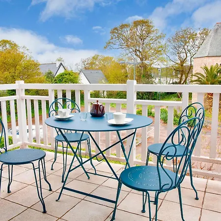 Apartment Proche Plages Et Commerces, Pour 4